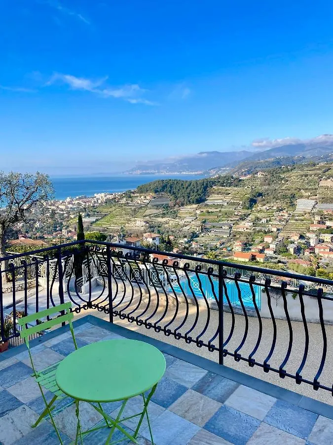 *** Bed & Breakfast Villa Gaia - Luxury Villa, Pool & Wellness Rooms Bordighera Itálie