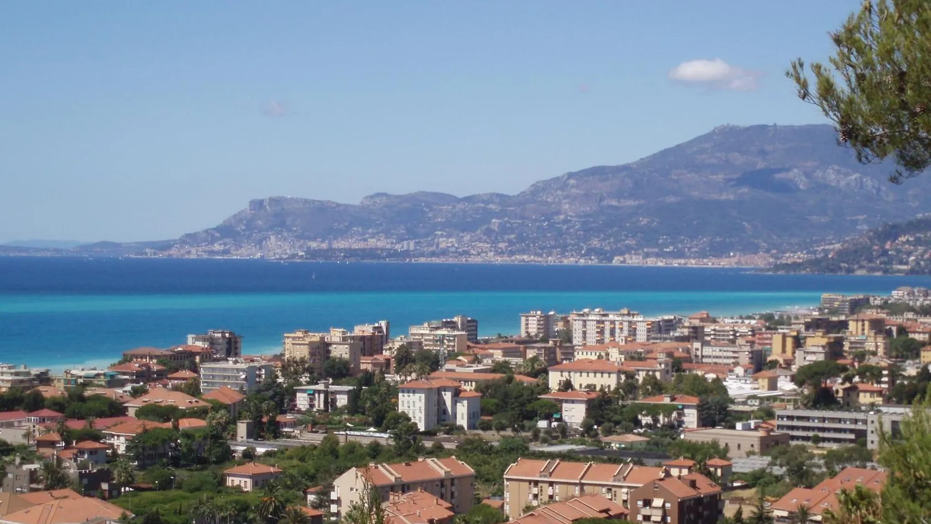Villa Gaia - Luxury Villa, Pool & Wellness Rooms Bordighera Itálie