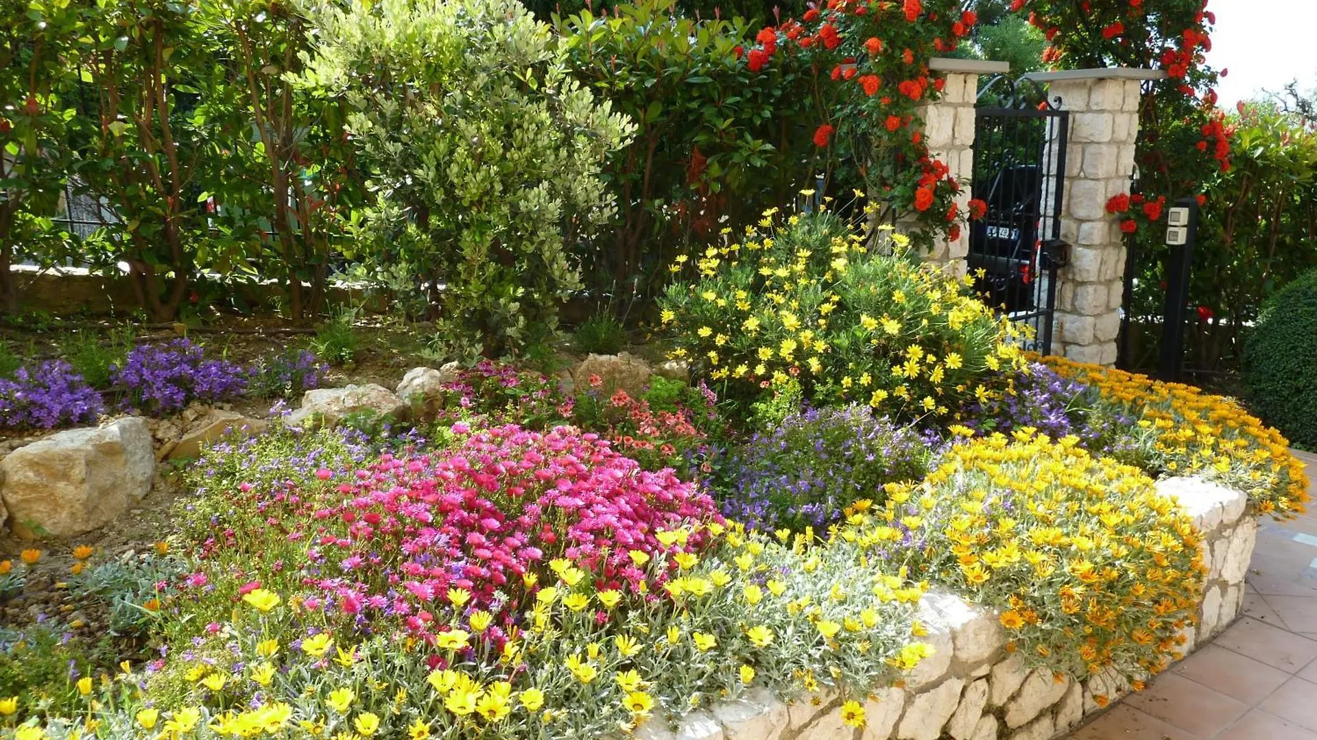Villa Gaia - Luxury Villa, Pool & Wellness Rooms Bordighera Bed & Breakfast