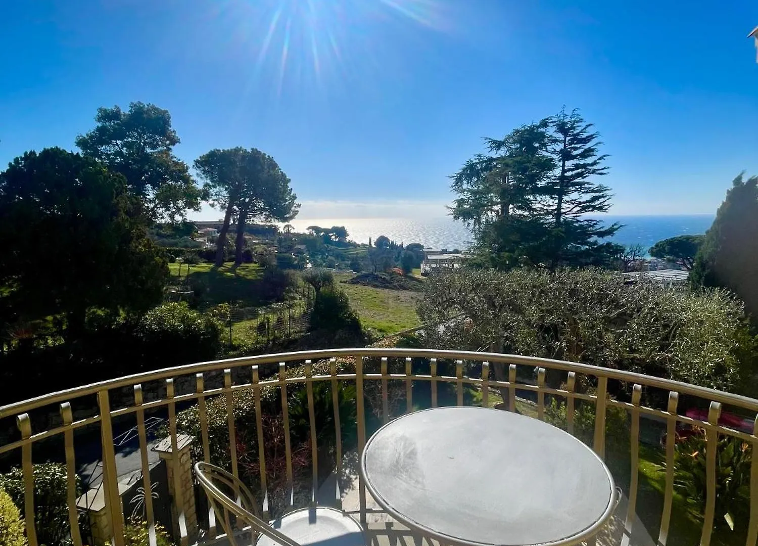 *** Bed & Breakfast Villa Gaia - Luxury Villa, Pool & Wellness Rooms Bordighera Itálie