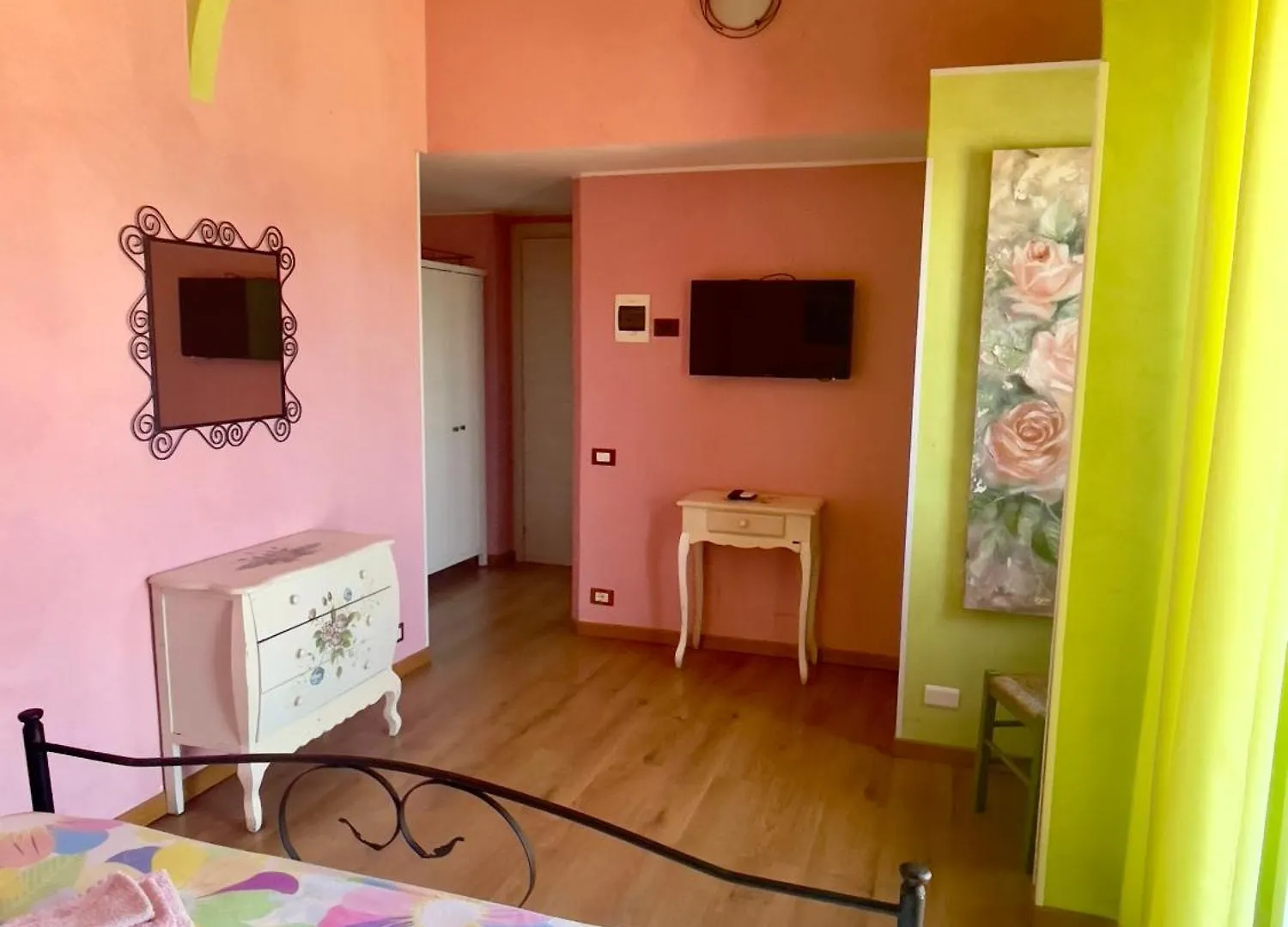 *** Bed & Breakfast Villa Gaia - Luxury Villa, Pool & Wellness Rooms Bordighera Itálie