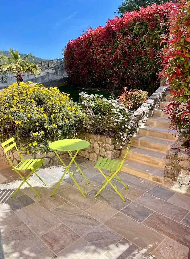 Villa Gaia - B&B La Finestra Sul Mare exclusive Villa&guest house Bordighera Bed & Breakfast