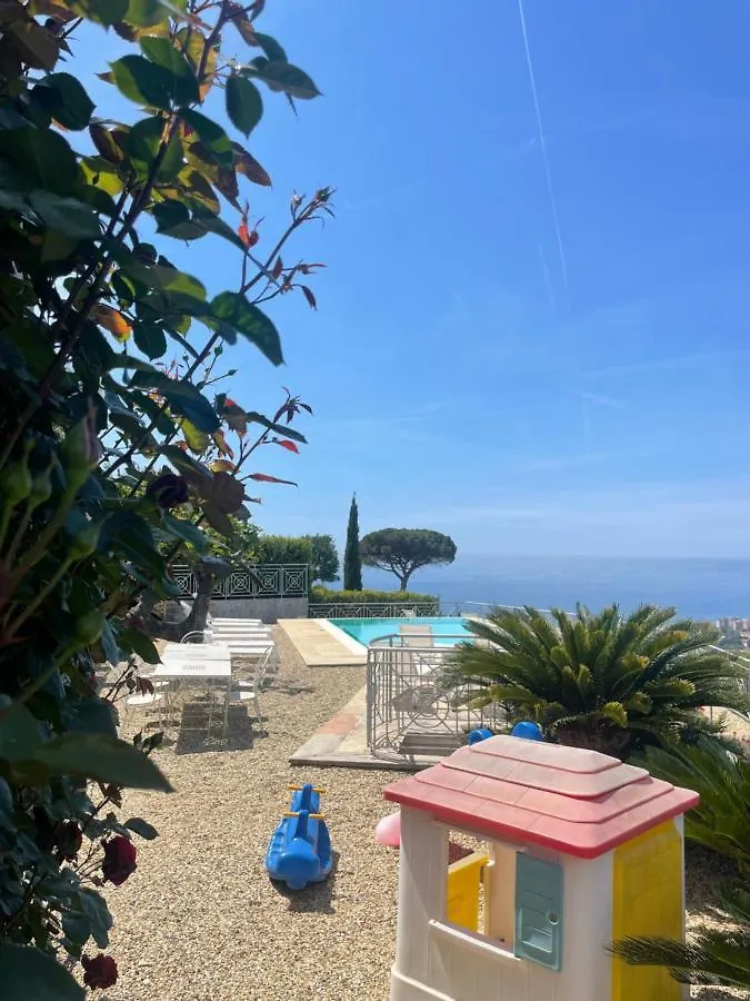 *** Bed & Breakfast Villa Gaia - B&B La Finestra Sul Mare exclusive Villa&guest house Bordighera Italia