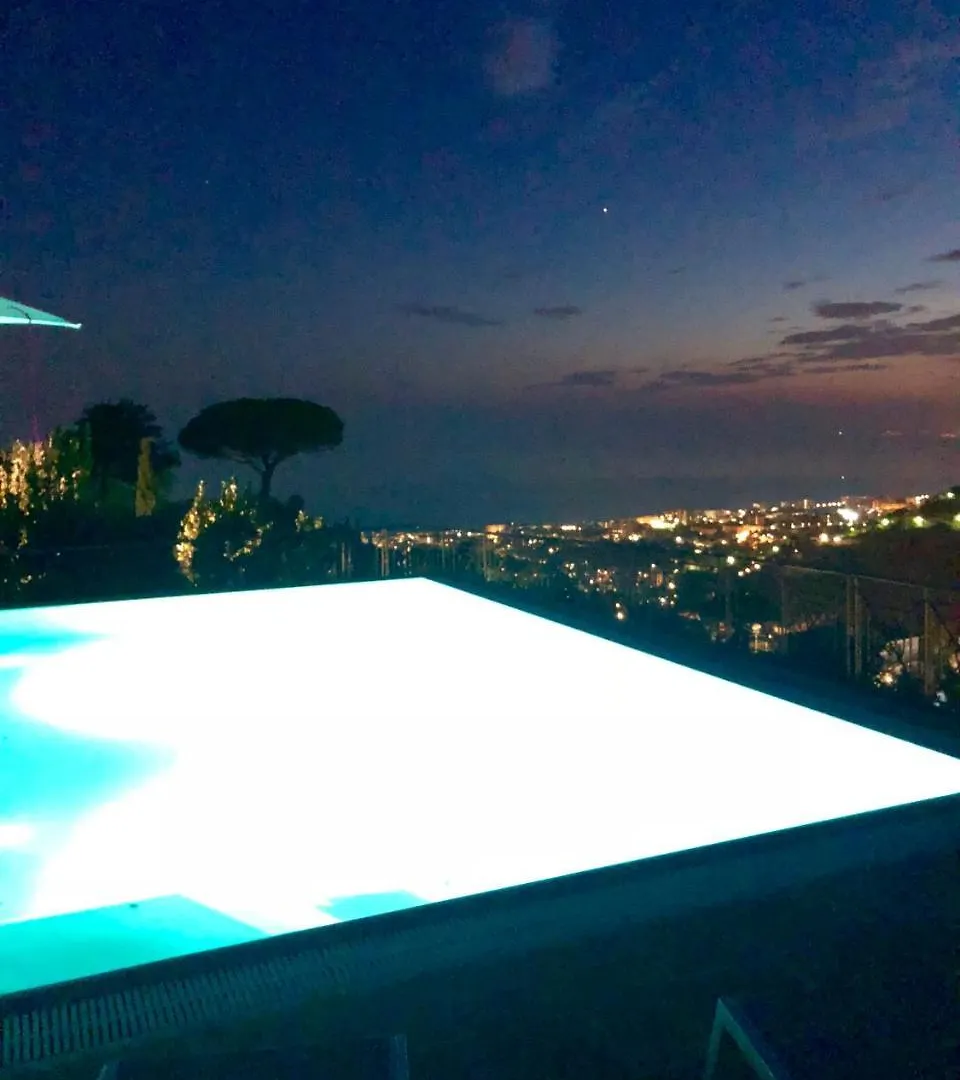 Bed & Breakfast Villa Gaia - B&B La Finestra Sul Mare exclusive Villa&guest house Bordighera